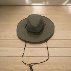 Men's Khaki Outdoor Adventure Hat